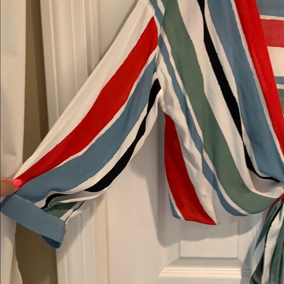 Multi colored tie shirt - Picture 2 of 4